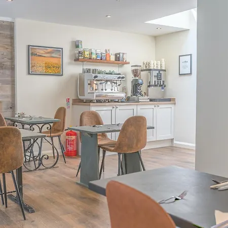 Meadowdore Stay B&B-3